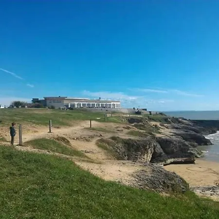 Palais Sur - Maison Situee Rue Des Ecoles - Au Calme Saint-Palais-sur-Mer