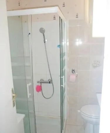 Palais Sur - Maison Situee Rue Des Ecoles - Au Calme *